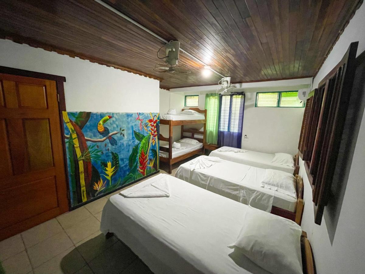 Hotel La Cascada Puntarenas Exterior foto